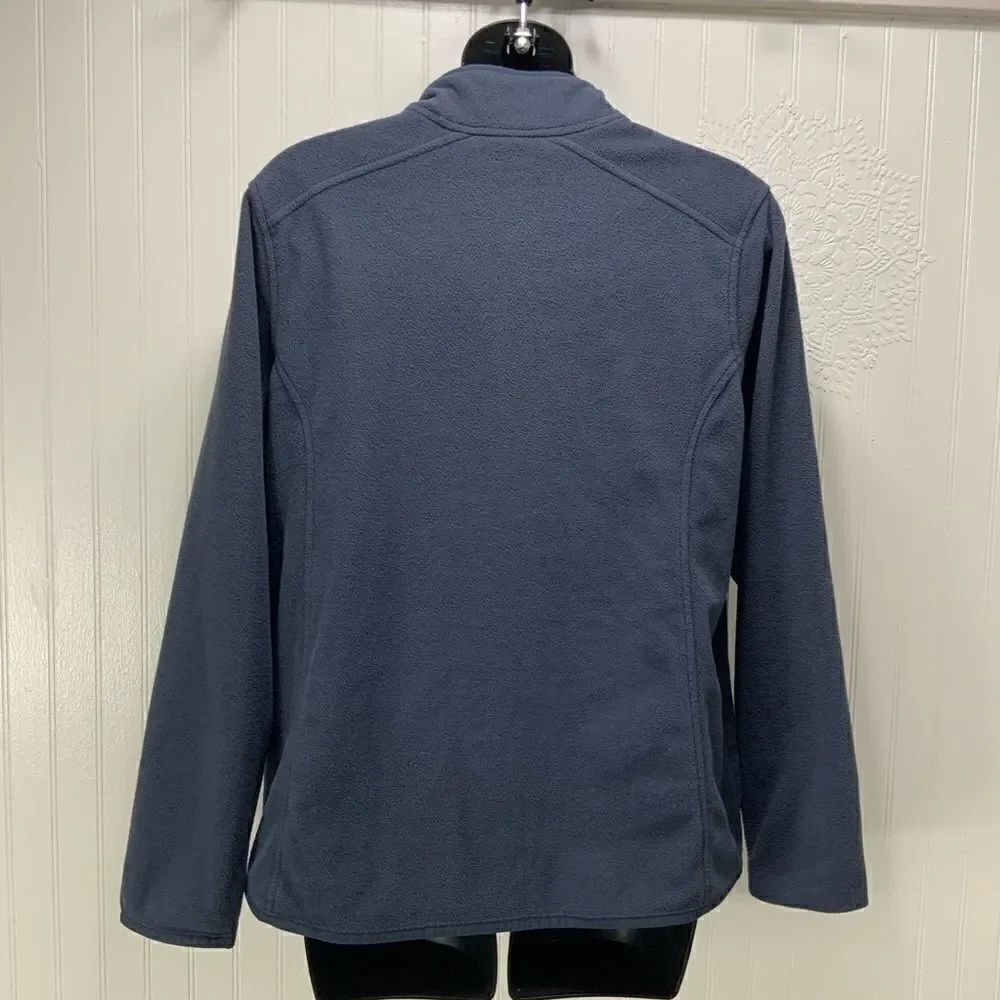 L. L. BEAN Fleece jacket. - Picture 2 of 6